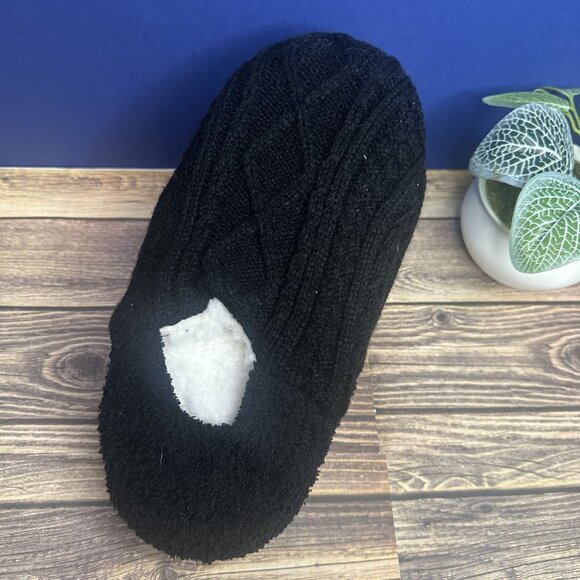 NWT Northeast Outfitters Women's Cozy Cabin Slippers Size S/M (Diamond Black) - Picture 3 of 9